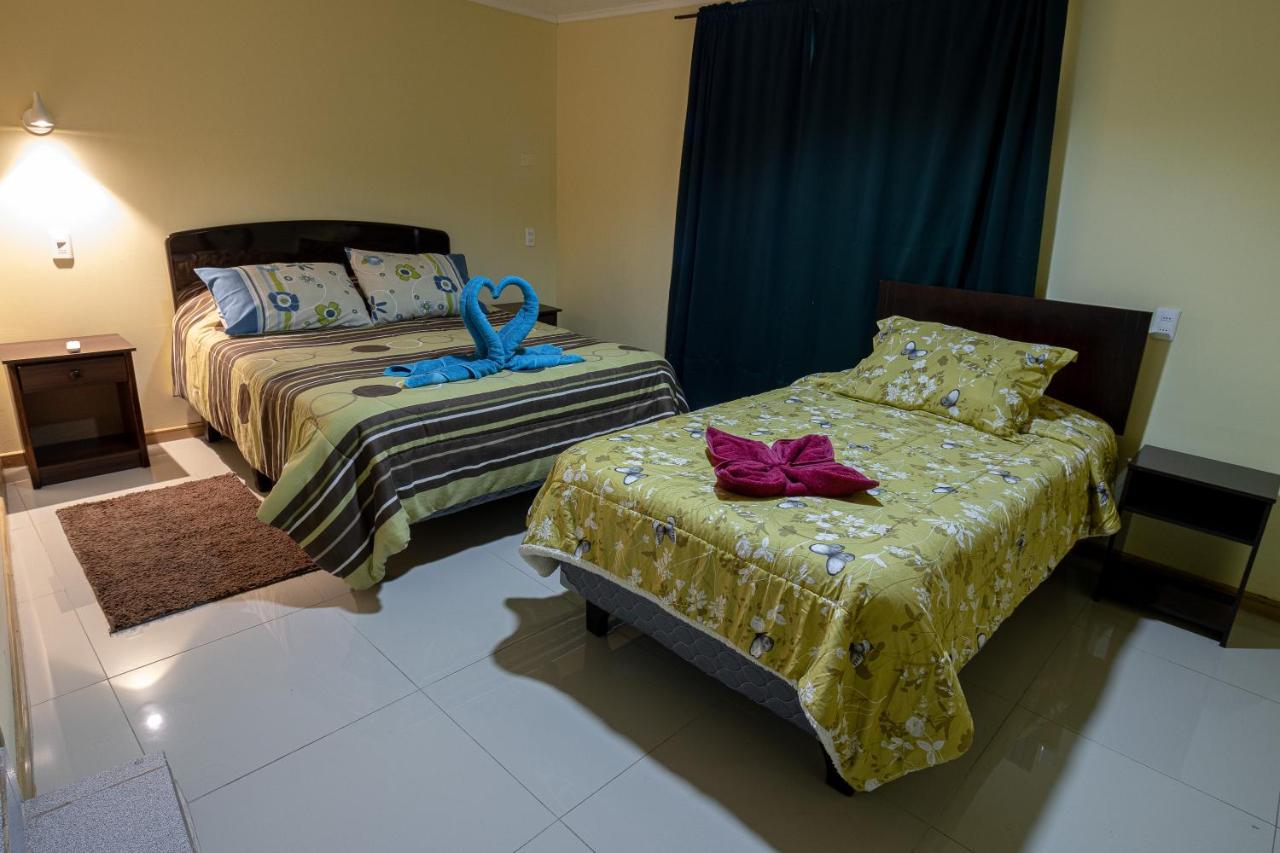 Hostal Beatriz Taltal Bagian luar foto